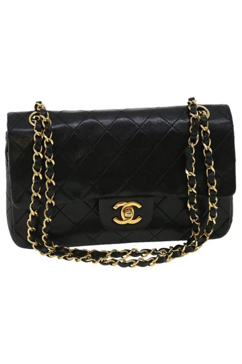 chanel pouche|best Chanel bags of all time.